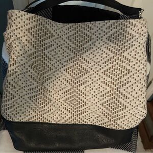 Lucky Brand Women’s Shoulder Bag